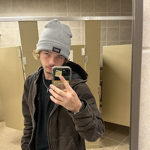 Meet your Posher, Keegan